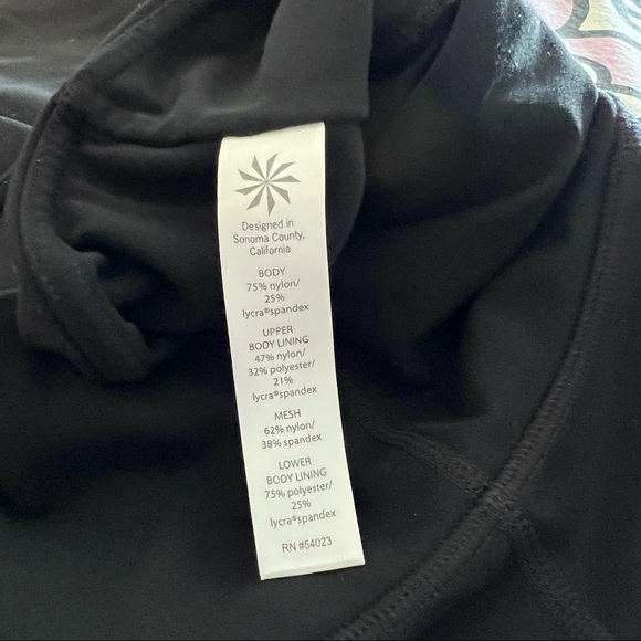 Athleta Capri Leggings! - Picture 11 of 11